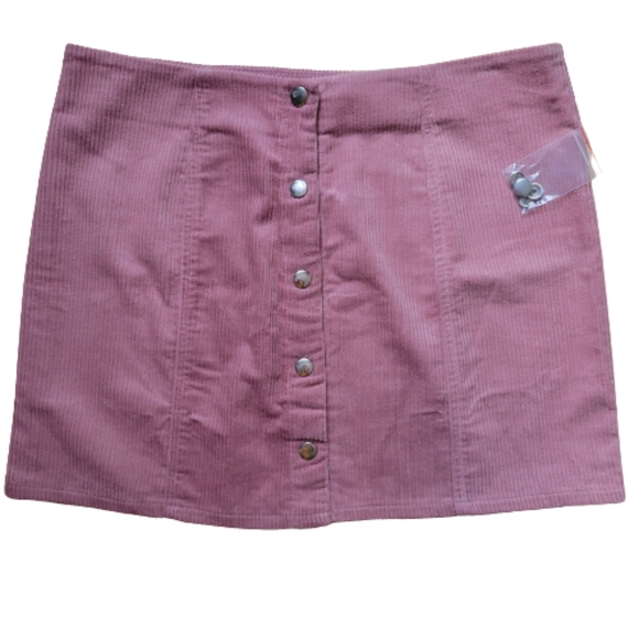 Forever 21 Nwt blush Pink mini corduroy skirt